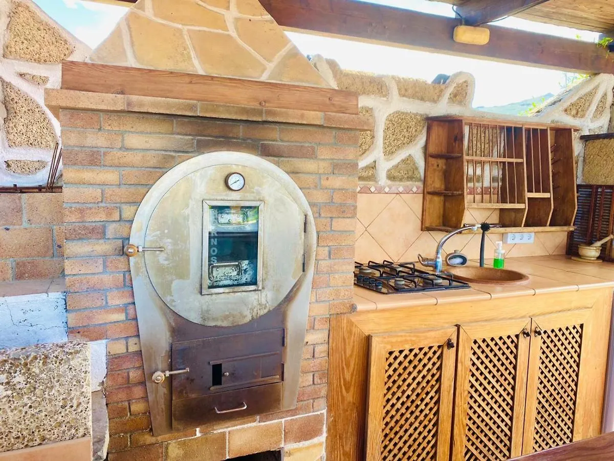 Lykke Suite Spa Sauna Piscina Y Jardin Buzanada Daire
