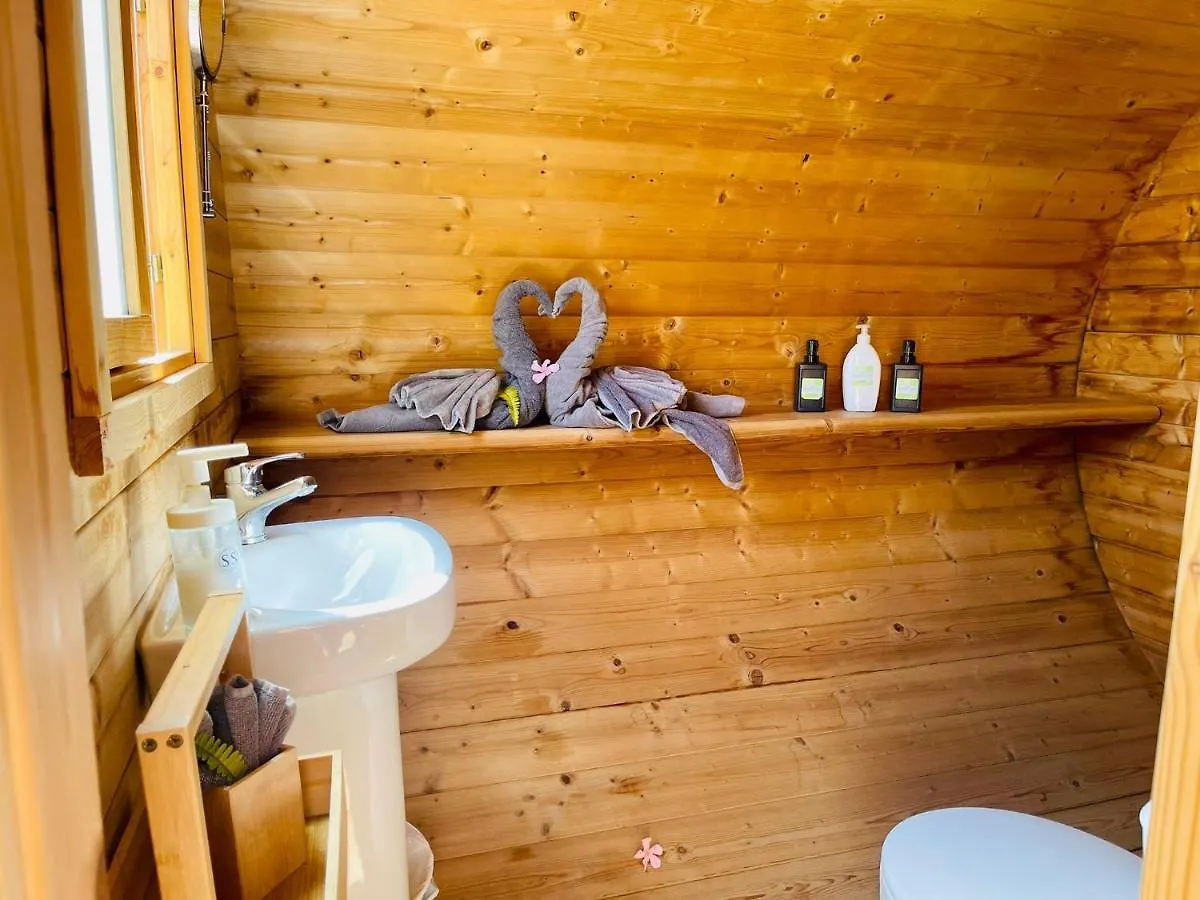 Lykke Suite Spa Sauna Piscina Y Jardin Buzanada Daire