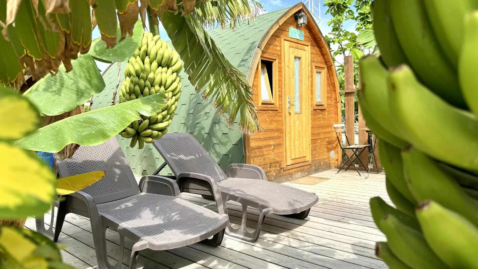 Lykke Suite Spa Sauna Piscina Y Jardin Buzanada
