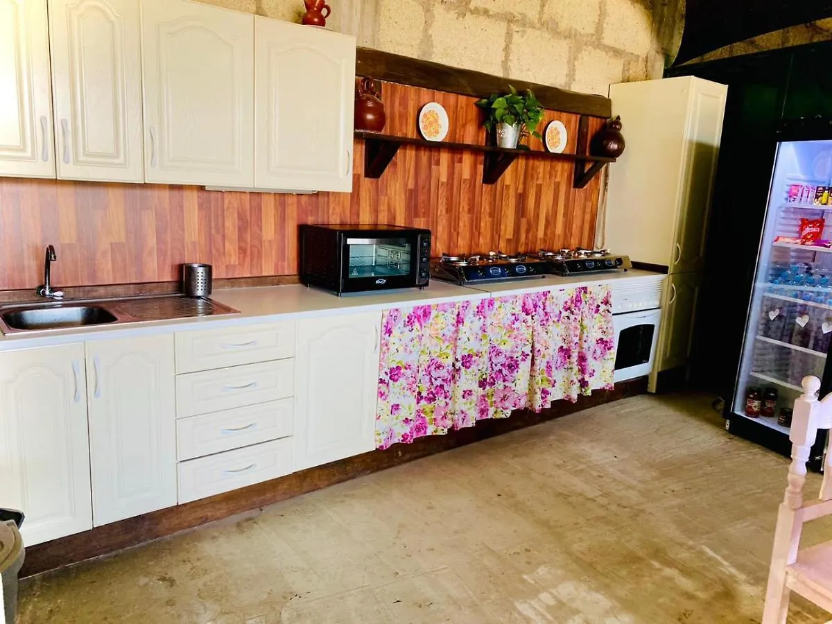 Lykke Suite Spa Sauna Piscina Y Jardin Buzanada