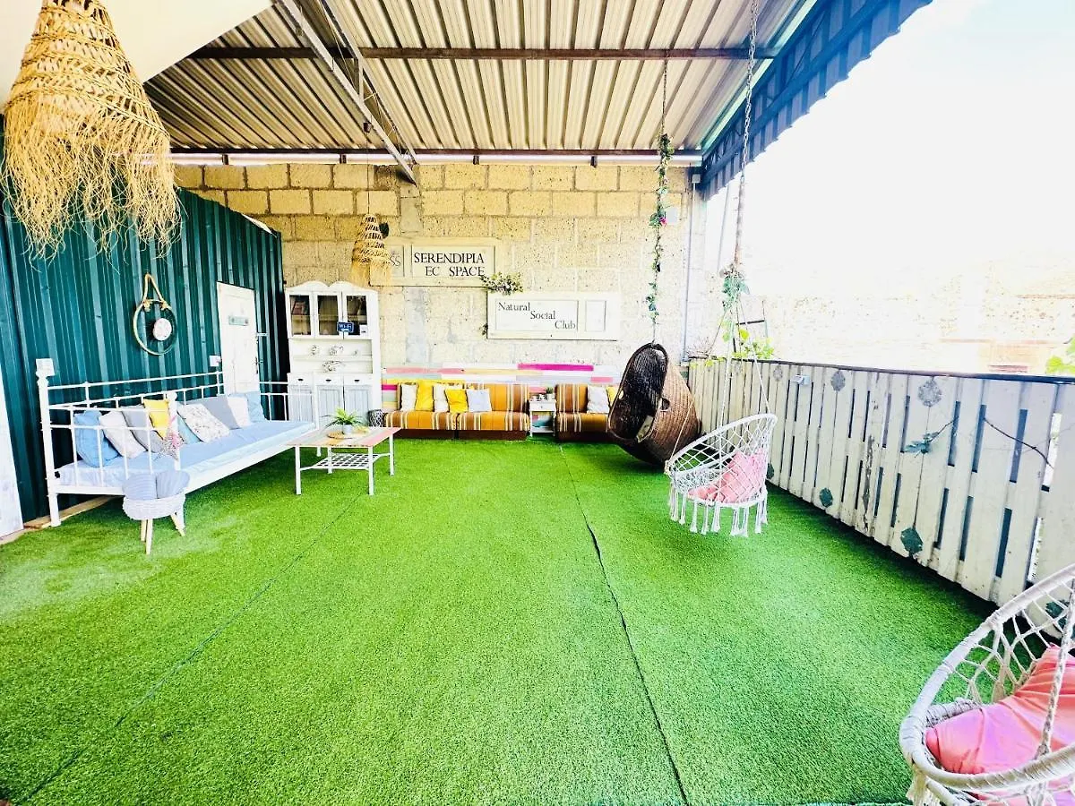 Lykke Suite Spa Sauna Piscina Y Jardin Buzanada Daire